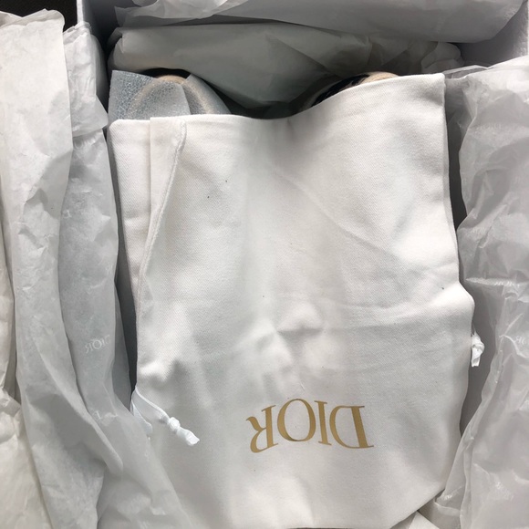 Dior size 9 shoes never been worn brand new in the box - Picture 3 of 5